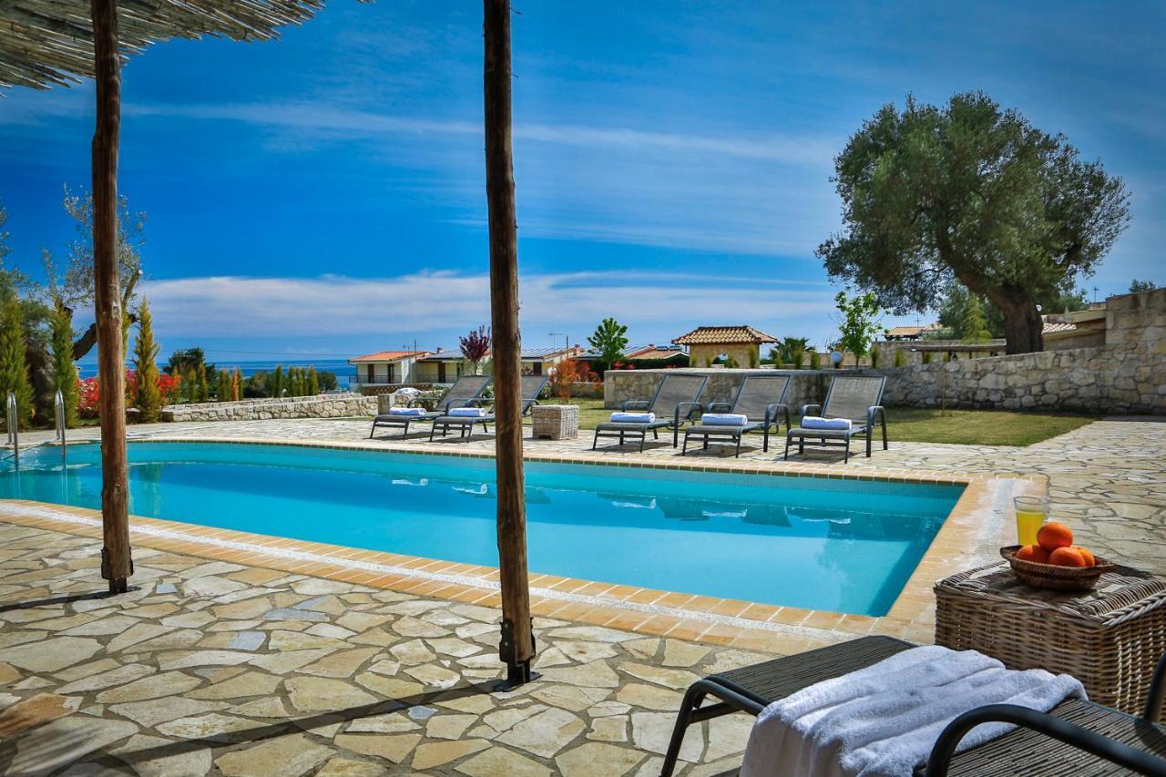 Stigmes Villas & Suites Nea Skioni Luaran gambar
