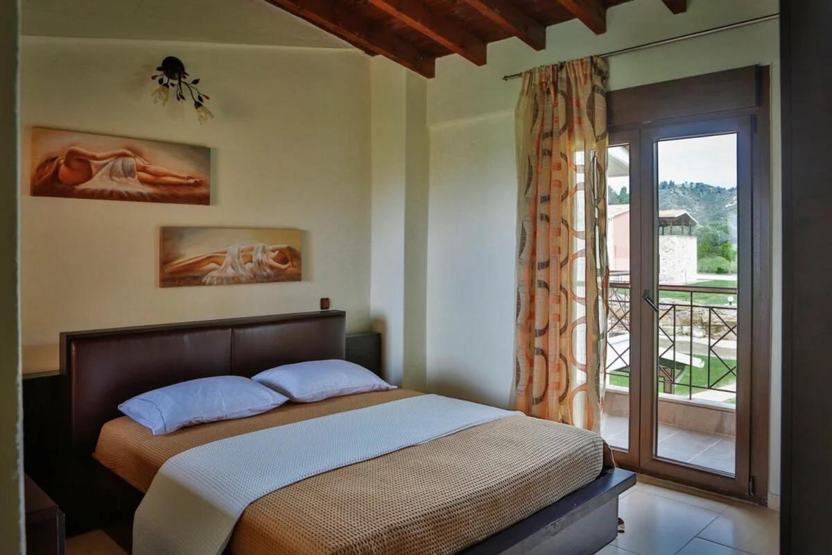 Stigmes Villas & Suites Nea Skioni Luaran gambar