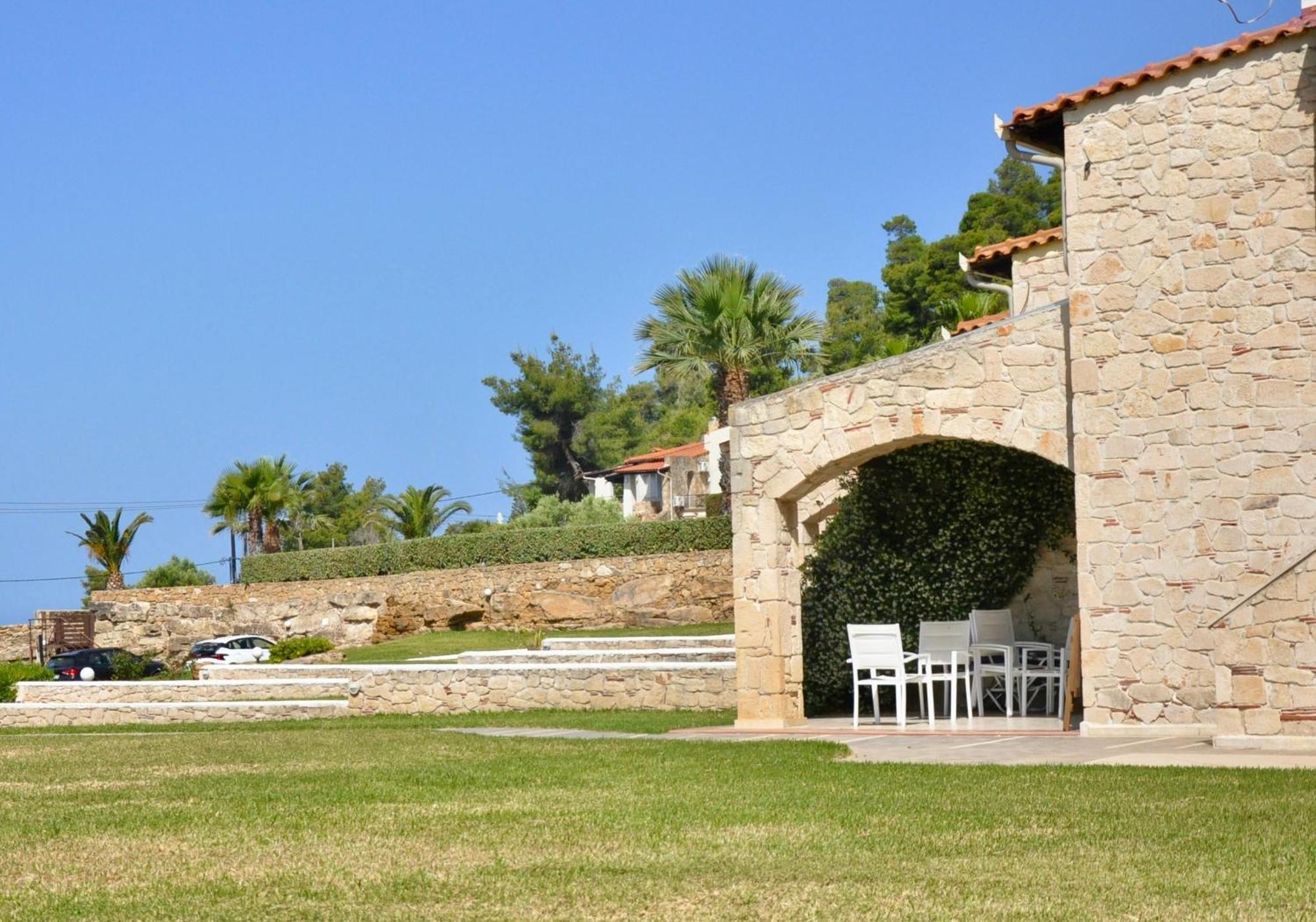 Stigmes Villas & Suites Nea Skioni Luaran gambar