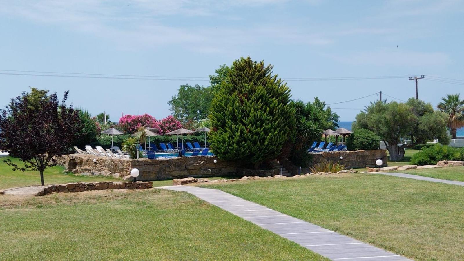 Stigmes Villas & Suites Nea Skioni Luaran gambar
