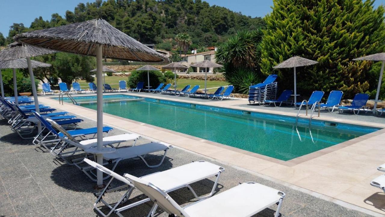 Stigmes Villas & Suites Nea Skioni Luaran gambar